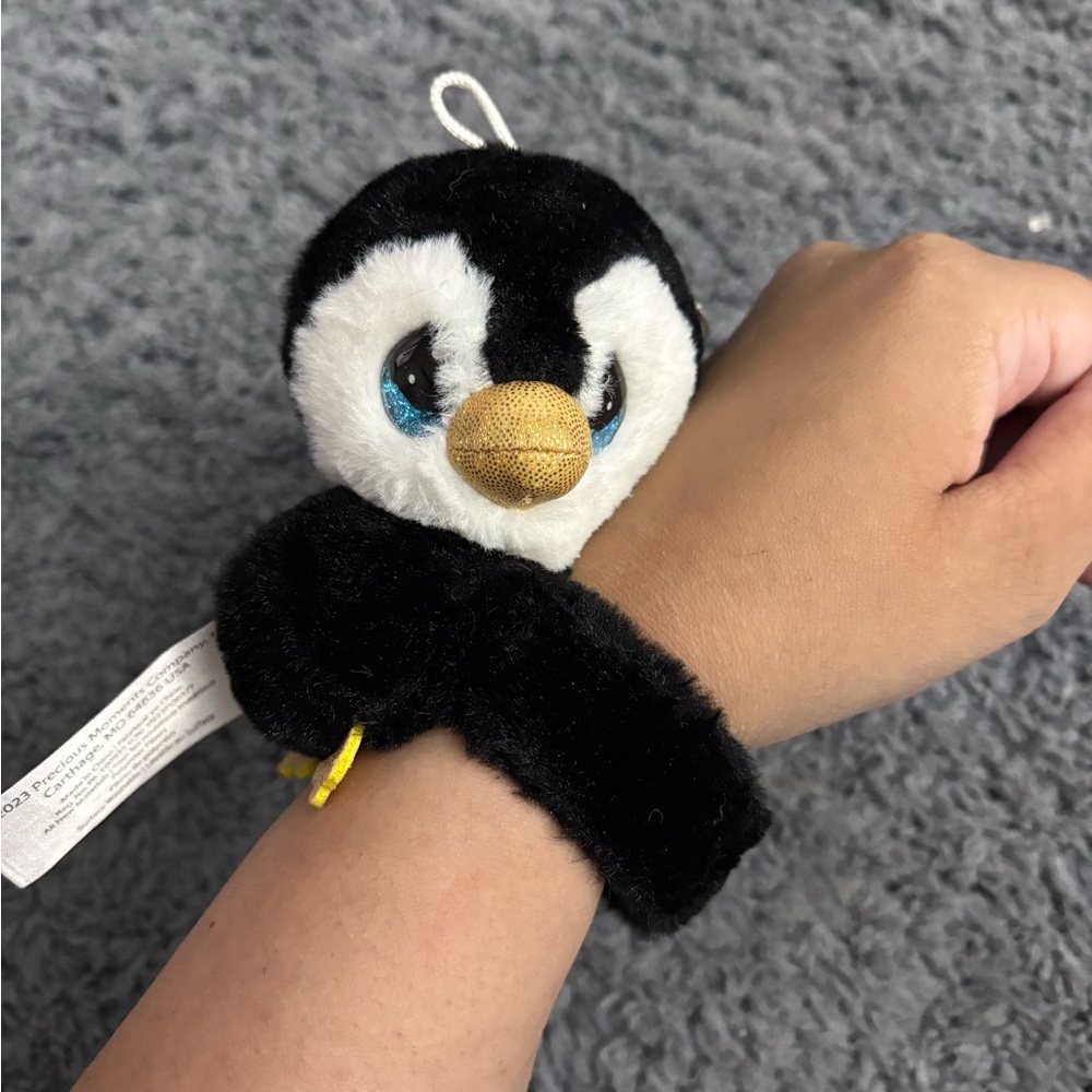 NWT Cutie Pet-tudies penguin named Pip